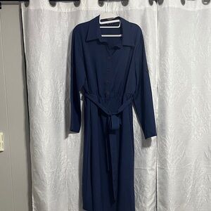 BloomChic Elegant Navy Long Sleeve Dress